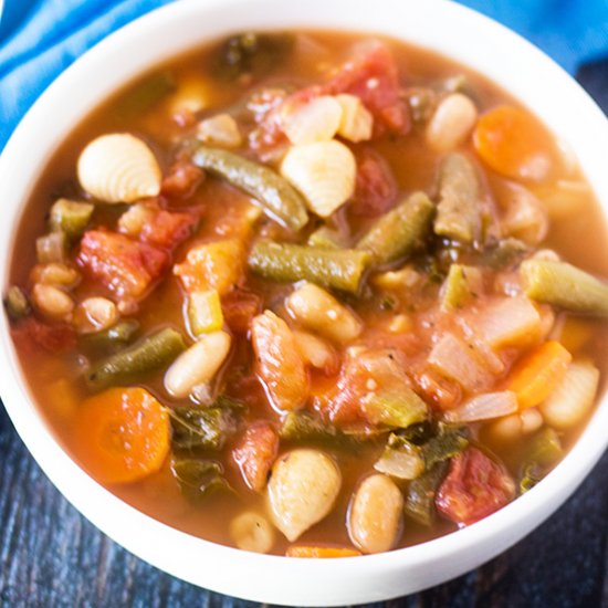 Hearty Minestrone Soup