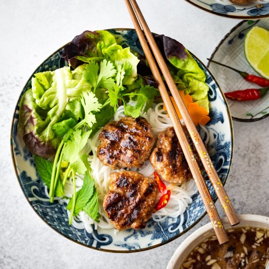 Vietnamese Grilled Pork Meatballs