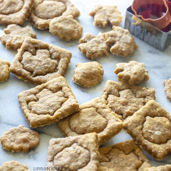 Maple Pumpkin Snaps