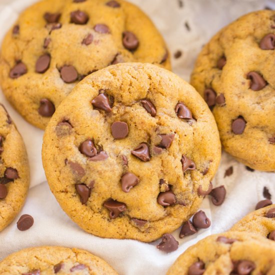 Pumpkin Chocolate Chip Cookies