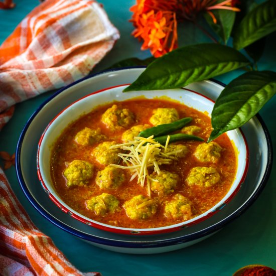 Chicken Kofta Curry