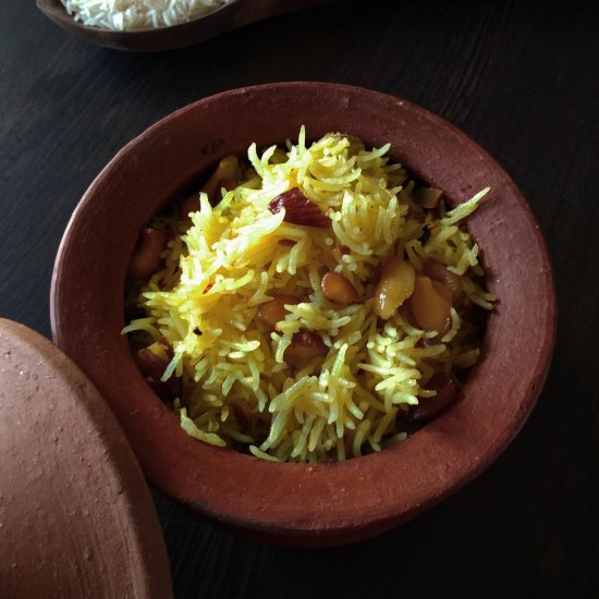 Basanti Pulao (Bengali Sweet Pulao)