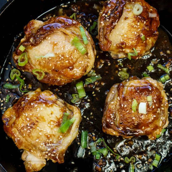 Soy and Garlic Chicken Thighs