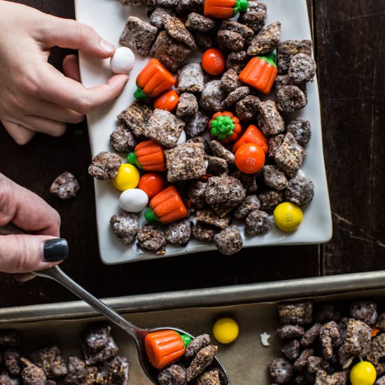 Spooky Halloween Puppy Chow