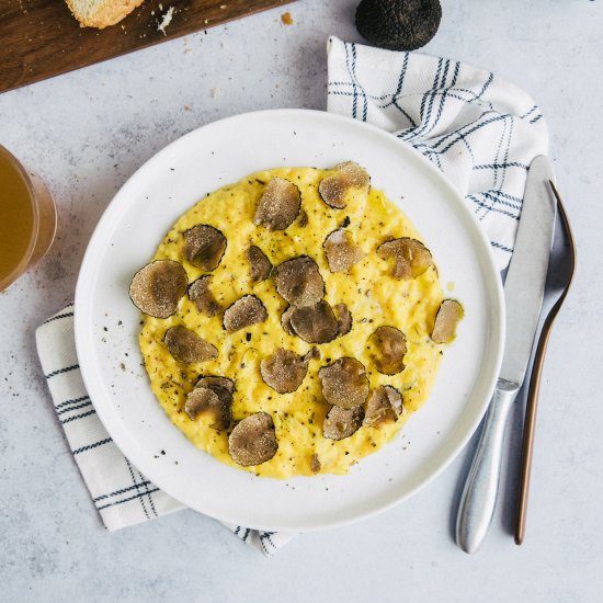 Scrambled eggs with truffles