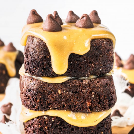 Vegan Brownies with Caramel Sauce