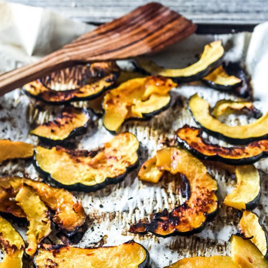 Maple Chili Glazed Acorn Squash