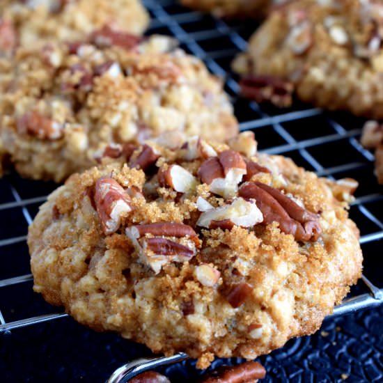 Maple Pecan Oatmeal Cookies