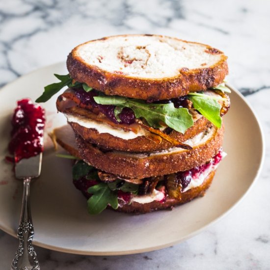 Thanksgiving Leftovers Sandwich