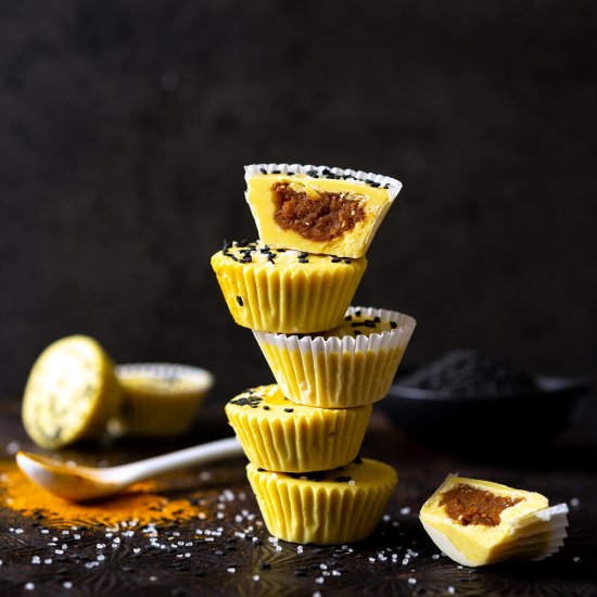 White Chocolate Pumpkin Cups