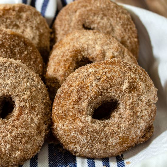 Classic Apple Cider Doughnuts