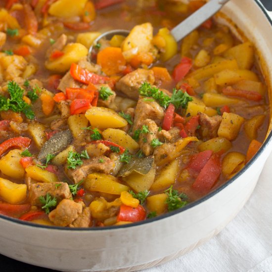 Easy Pork Stew – Hungarian Goulash