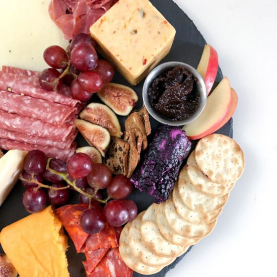 How to Make a Charcuterie Board