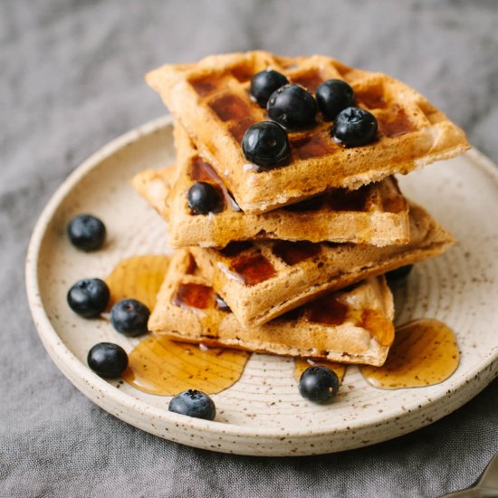 Easy Vegan Waffles