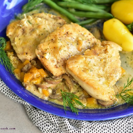 Chicken breast in mushroom sauce