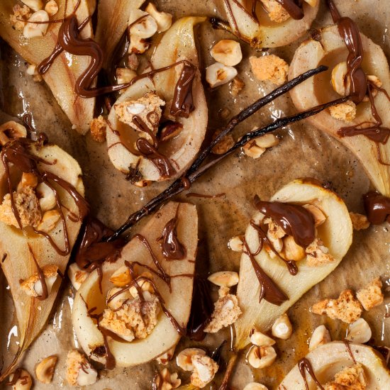 Honey Baked Pears with Chocolate