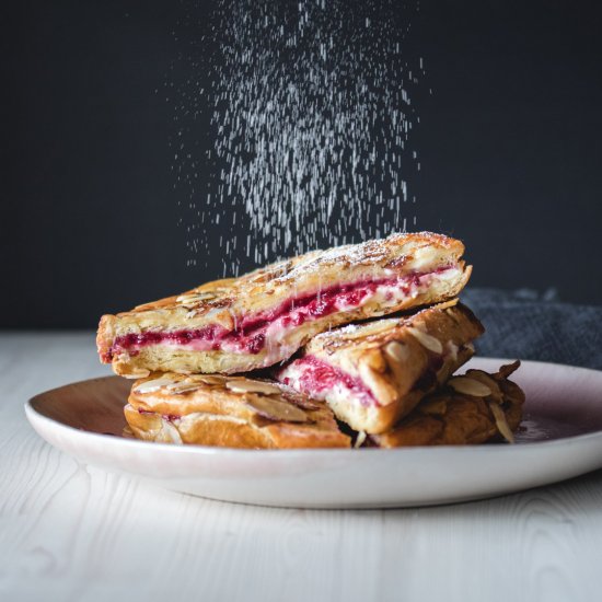 Berry & Cheese Stuffed French Toast