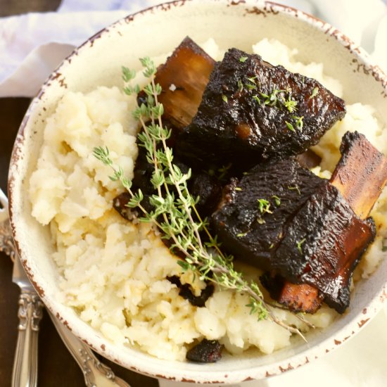 Easy Red Wine Braised Short Ribs