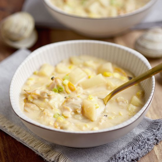 Rich Creamy Clam Chowder