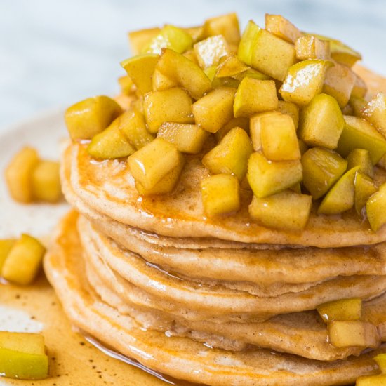 Apple Cinnamon Pancakes