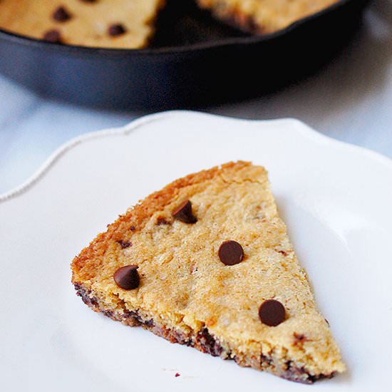 Brown butter skillet cookie