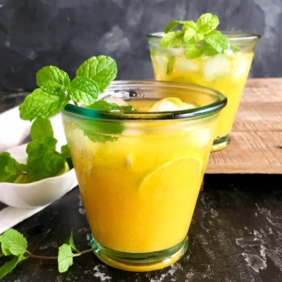 Virgin mango mojito