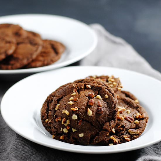 Caramel-filled chocolate cookies