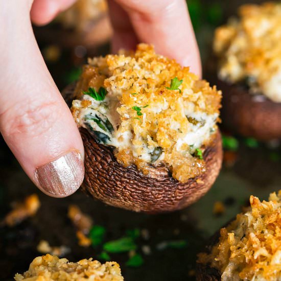 Cheesy Spinach Stuffed Mushrooms