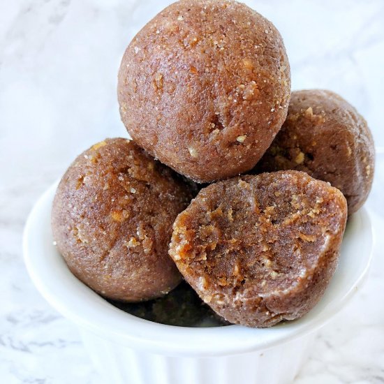 Snickerdoodle Collagen Energy bites