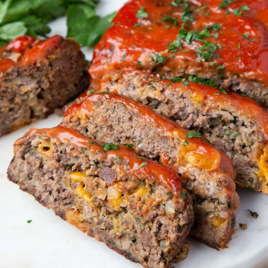 Bacon Cheddar Meatloaf