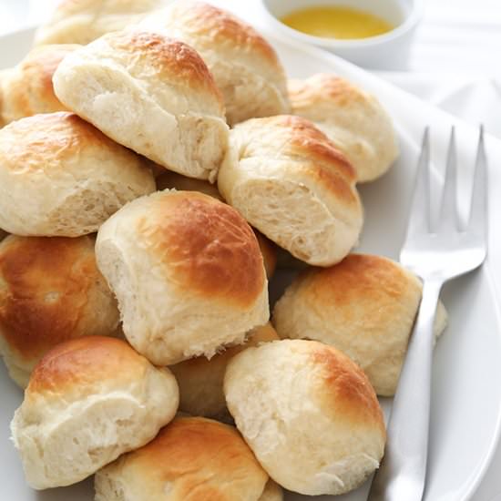 Buttermilk Dinner Rolls