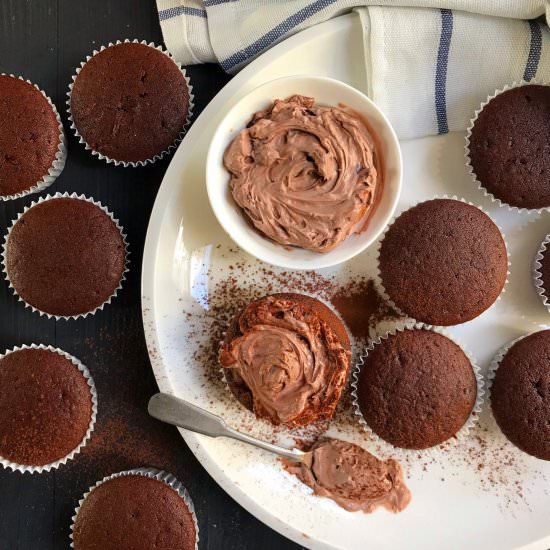 Easy Chocolate Cupcake