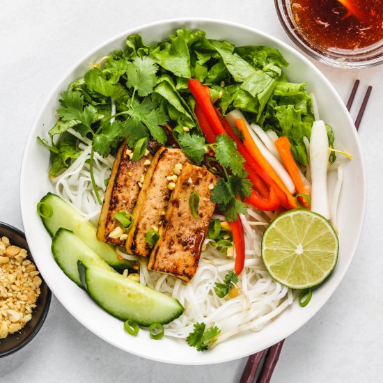 Vegan Bun Chay (noodle salad)