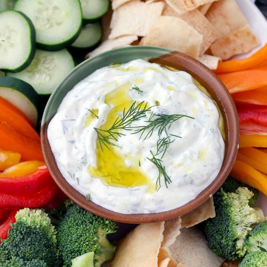 Easy Authentic Tzatziki Sauce