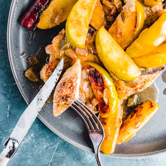 Pan Seared Pork Chops And Apples