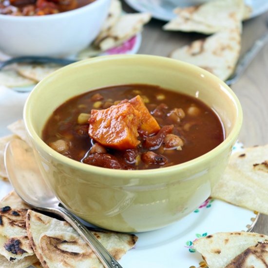 Sweet Potato Chili with Cocoa