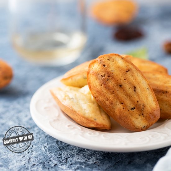 Parmesan & Dried Tomatoes Madeleine