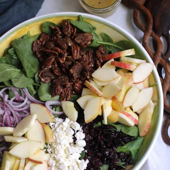 Candied Pecan & Apple Holiday Salad