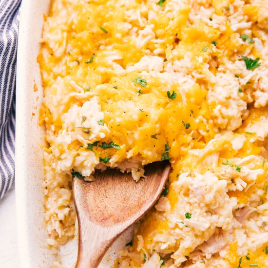 Cheesy Chicken and Rice Casserole