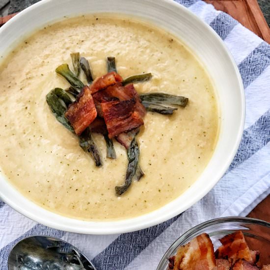 Creamy Cauliflower Soup with Bacon