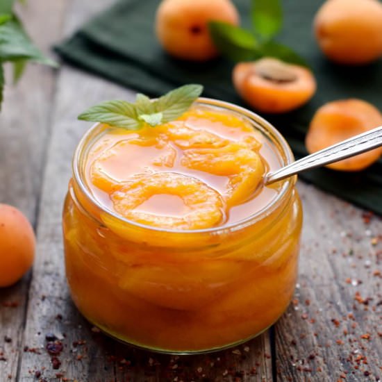 Apricot Jam «Five minutes»