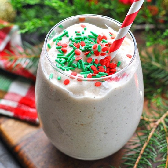 Frosted Gingerbread Cookie Smoothie