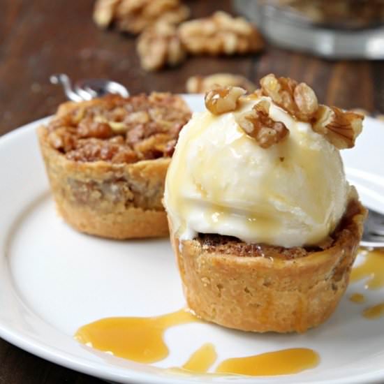 Mini Walnut Apple Pies