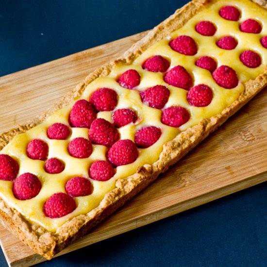 Lemon raspberry tart