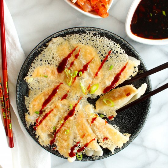 10 Minute Crispy Potstickers