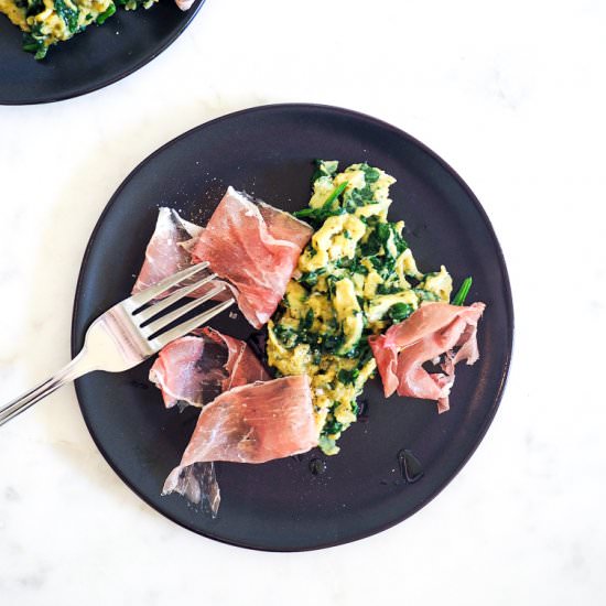 Spinachy Scramble with Prosciutto