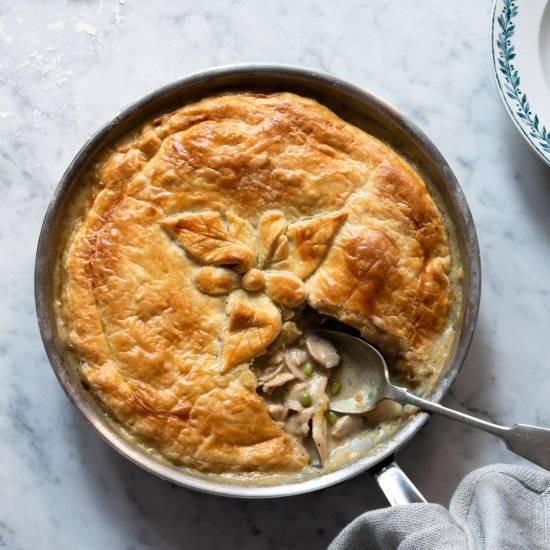 Chicken and leek pie