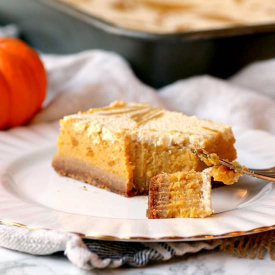 Pumpkin Pie Cheesecake Bars