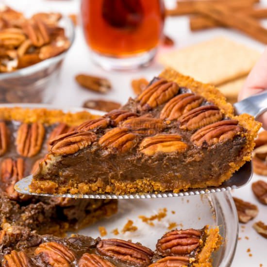 Vegan chocolate pecan pie