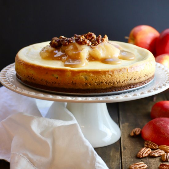 Apple Pie Cheesecake-Caramel Sauce